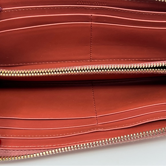Authentic MIU MIU Croc Embossed Pink Leather Zip Long Wallet Clutch - Picture 7 of 15